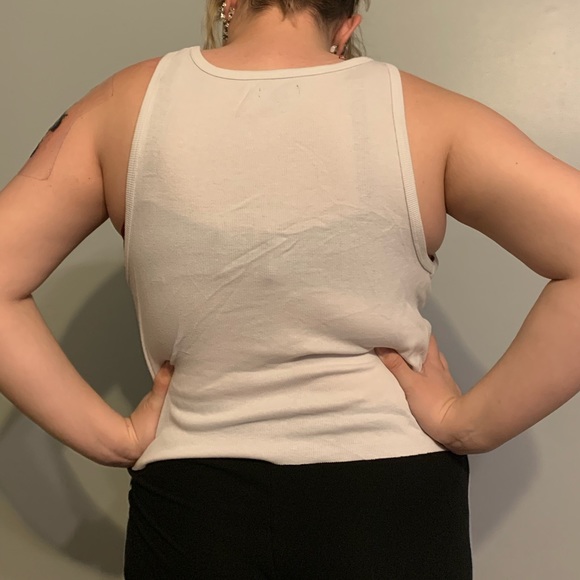 White racer back tank top - Picture 2 of 2